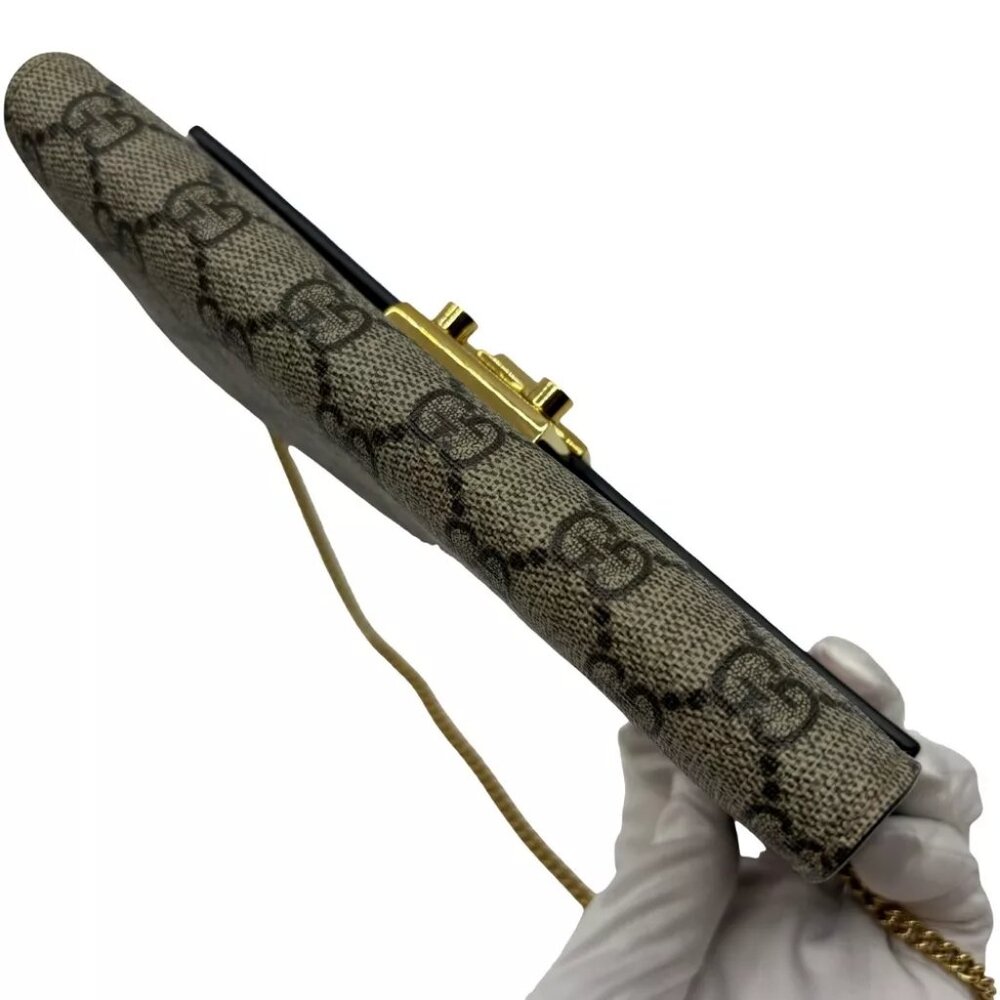 GUCCI GG Supreme Padlock Chain Wallet Red PVC - Picture 5 of 12